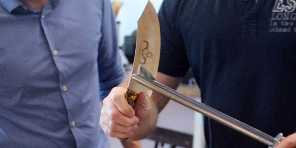 Messerpflege mit Messerexperte Alexander Walker aus dem Hause Giesser Messer
